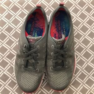 Skechers memory foam sneakers. Size 7.5